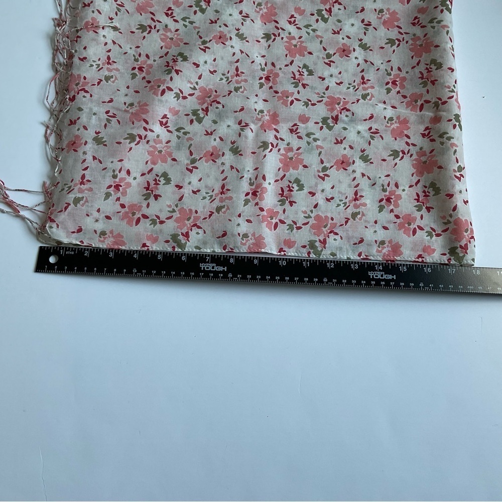 Old Navy Scarf Wrap Floral Cotton Boho Cottagecore Lightweight Neutral Romantic - Picture 3 of 7
